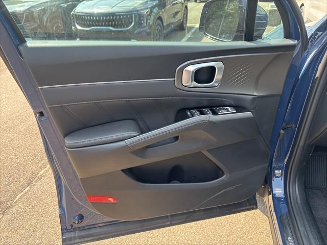 new 2025 Kia Sorento car, priced at $39,457