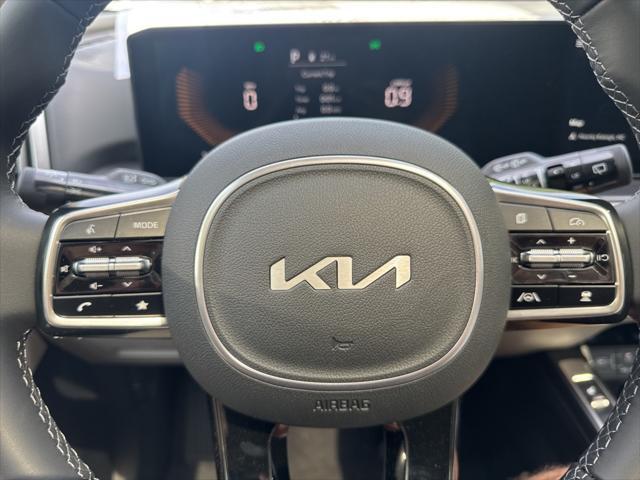 new 2025 Kia Sorento car, priced at $36,695