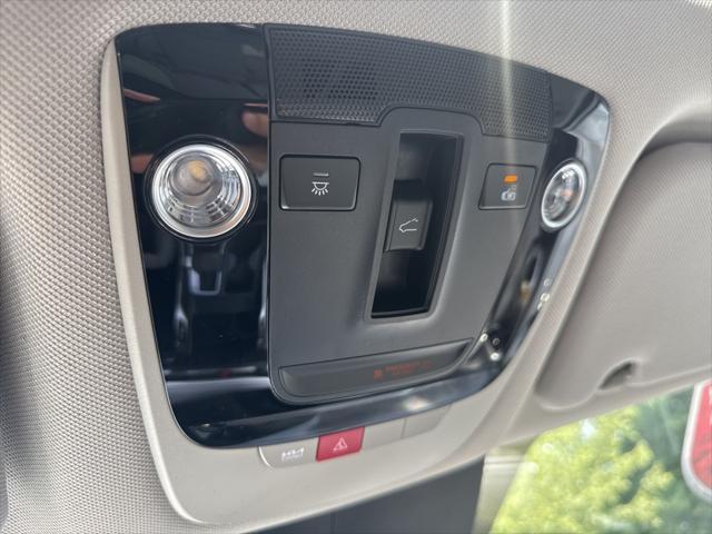 new 2025 Kia Sorento car, priced at $36,695