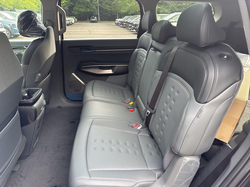 new 2026 Kia EV9 car, priced at $58,582