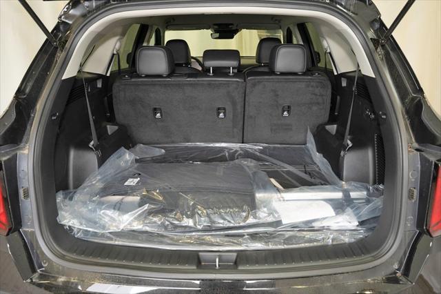 new 2025 Kia Sorento car, priced at $35,188