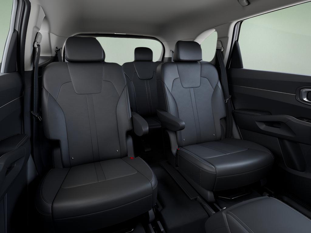 new 2025 Kia Sorento Hybrid car, priced at $37,532