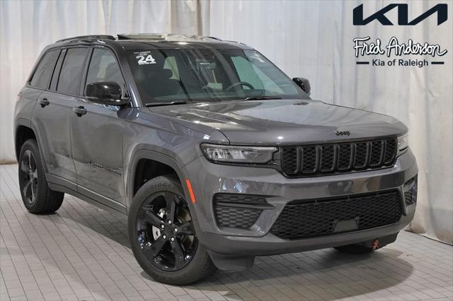 used 2024 Jeep Grand Cherokee car, priced at $37,046