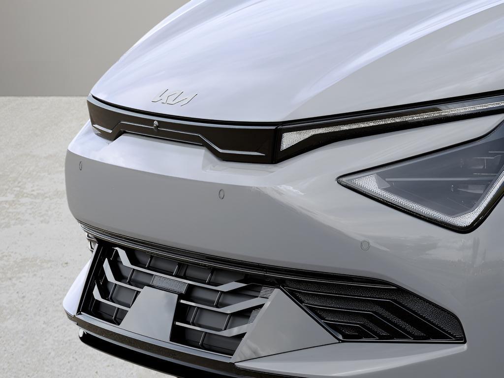 new 2025 Kia EV6 car, priced at $33,789