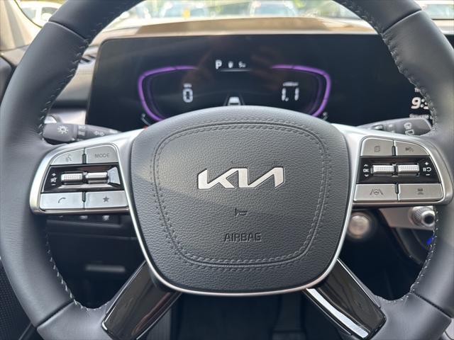 new 2025 Kia Telluride car, priced at $38,597
