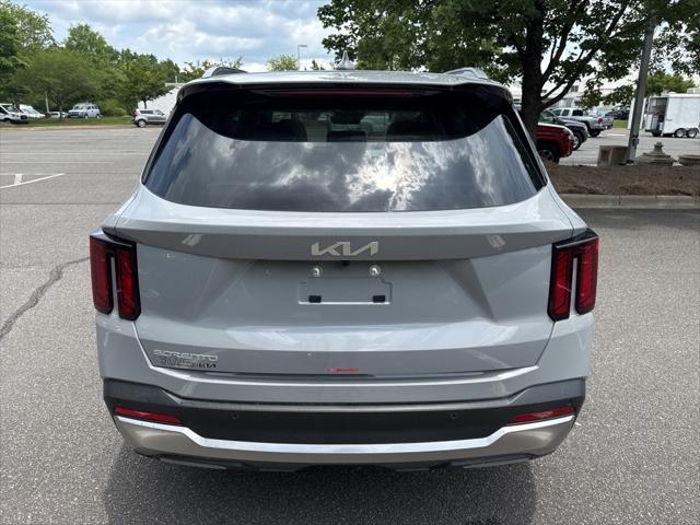 new 2025 Kia Sorento car, priced at $35,028