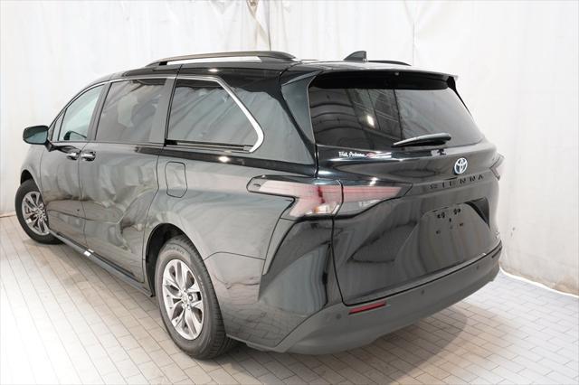 used 2023 Toyota Sienna car, priced at $38,567