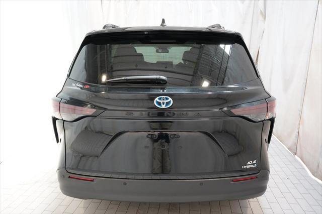 used 2023 Toyota Sienna car, priced at $38,567