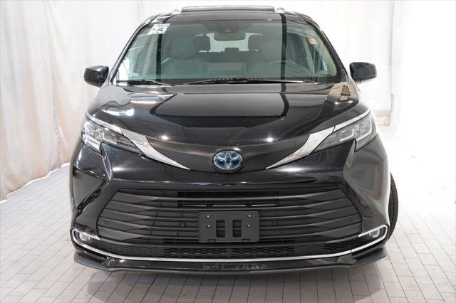 used 2023 Toyota Sienna car, priced at $38,567