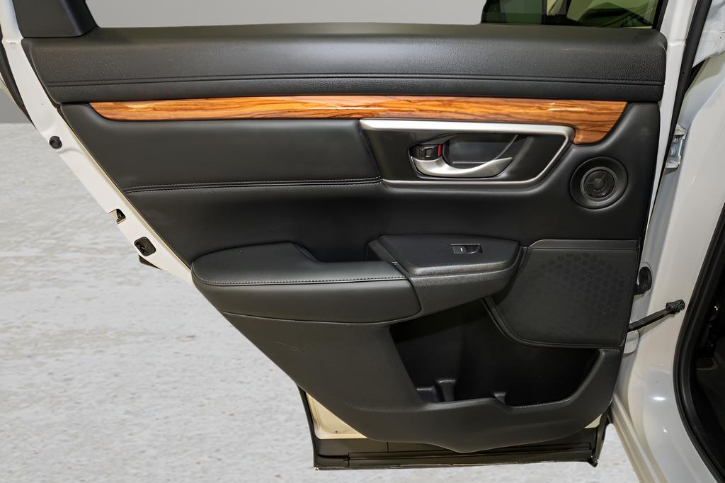 used 2020 Honda CR-V car, priced at $17,998