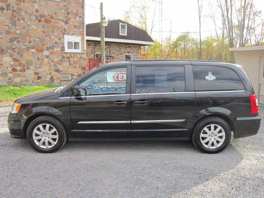 used 2016 Chrysler Town & Country car, priced at $11,995