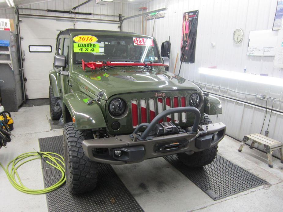 used 2016 Jeep Wrangler Unlimited car, priced at $23,995