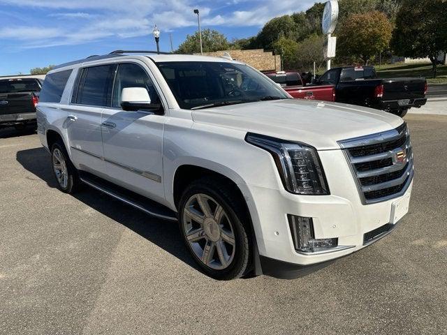 used 2020 Cadillac Escalade ESV car, priced at $45,500