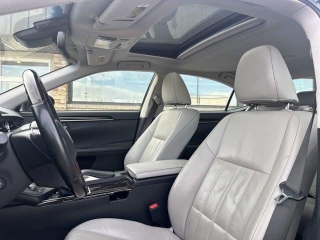 used 2018 Lexus ES 300h car, priced at $25,988