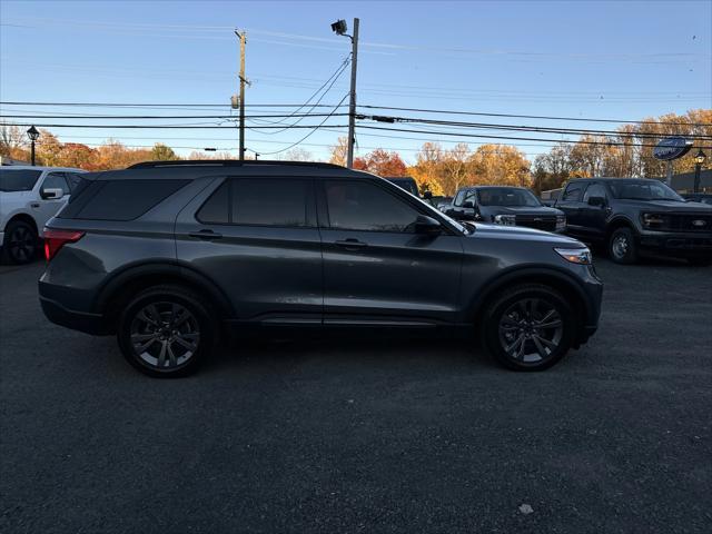 used 2022 Ford Explorer car, priced at $33,999