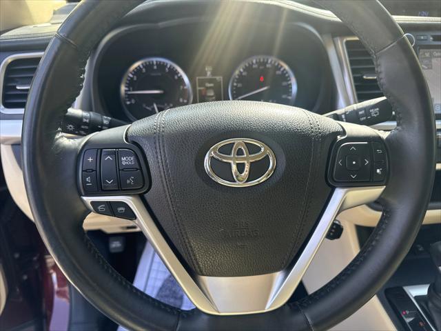 used 2015 Toyota Highlander car, priced at $16,500