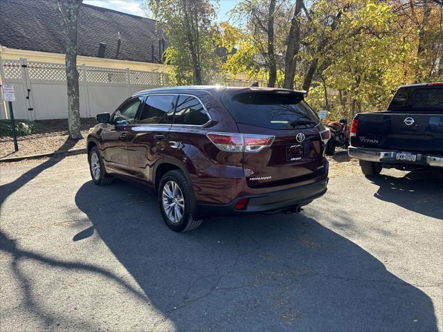 used 2015 Toyota Highlander car, priced at $16,500