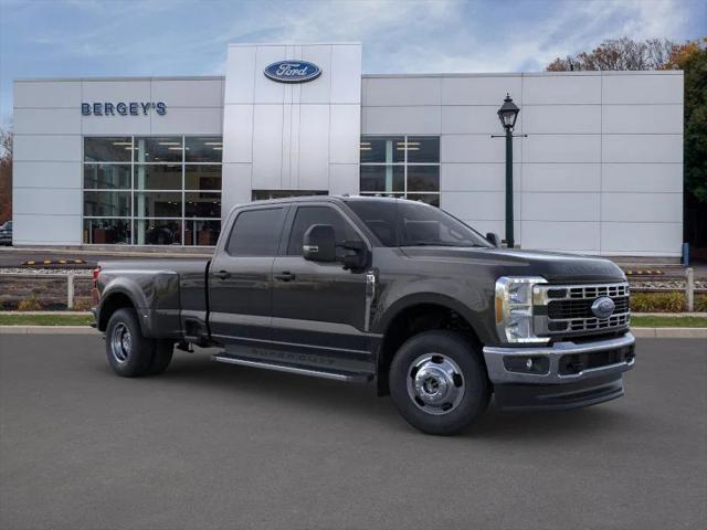 new 2024 Ford F-350 car, priced at $67,880