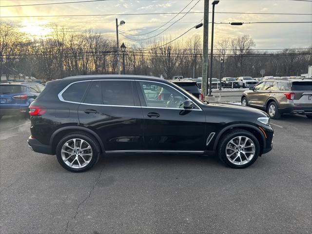 used 2022 BMW X5 car, priced at $38,999