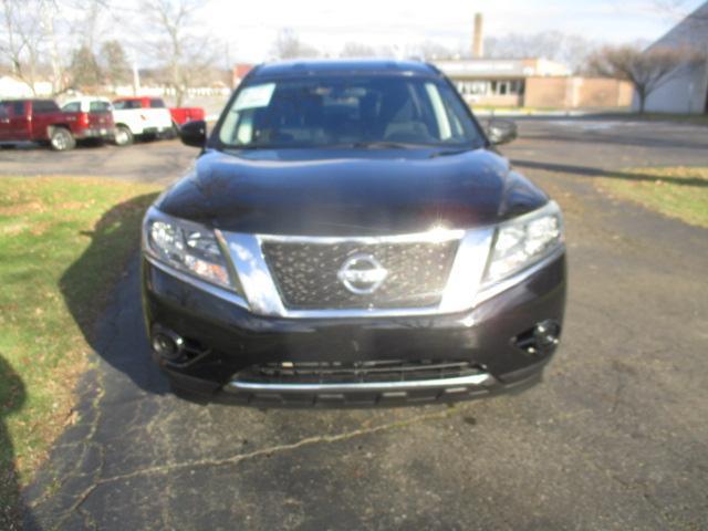 used 2014 Nissan Pathfinder car, priced at $10,995