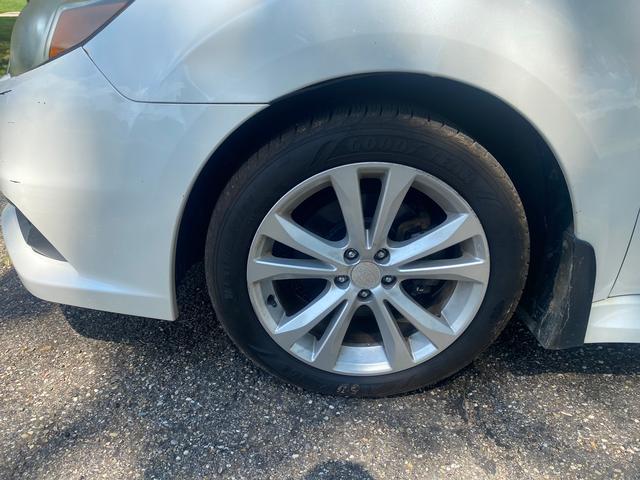used 2014 Subaru Legacy car, priced at $7,495