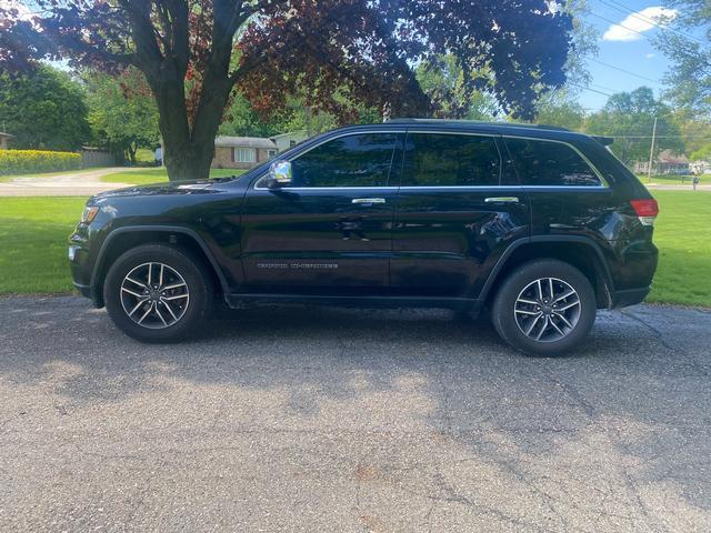 used 2019 Jeep Grand Cherokee car, priced at $16,495