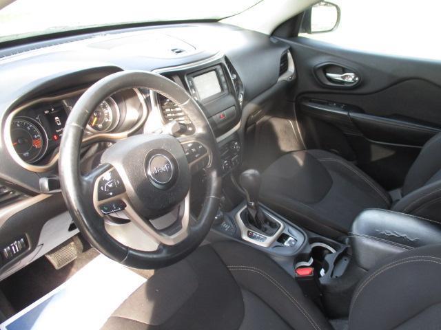 used 2015 Jeep Cherokee car, priced at $11,995