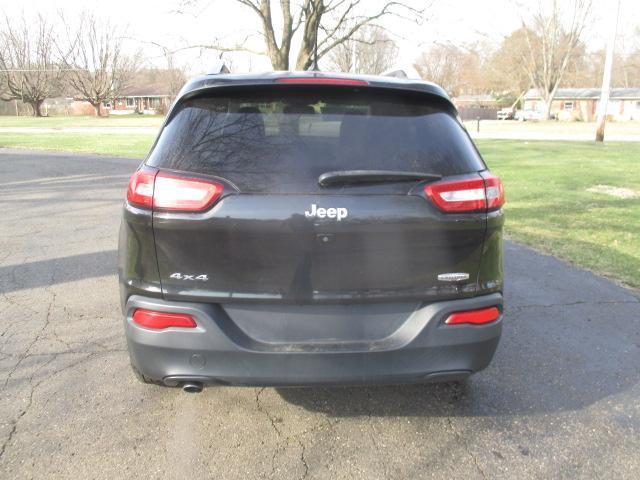 used 2015 Jeep Cherokee car, priced at $11,995