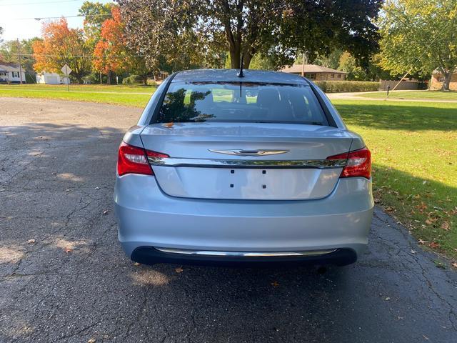 used 2013 Chrysler 200 car, priced at $4,995