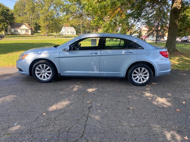 used 2013 Chrysler 200 car, priced at $4,995