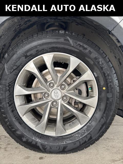 used 2019 Hyundai Santa Fe car, priced at $19,988