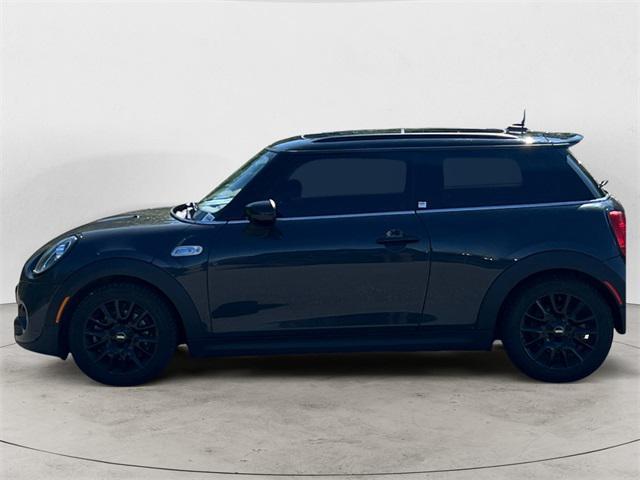 used 2020 MINI Hardtop car, priced at $23,888