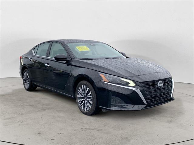 used 2024 Nissan Altima car, priced at $25,988