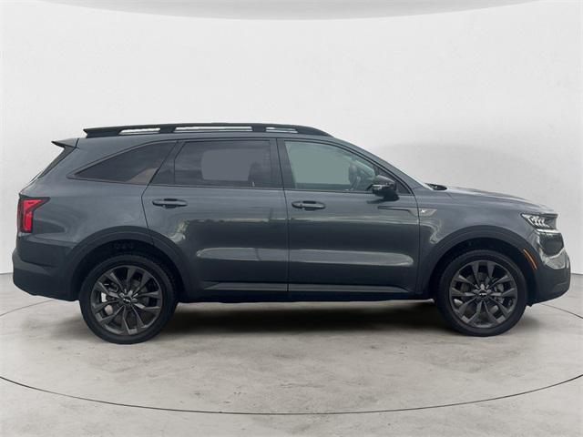 used 2022 Kia Sorento car, priced at $31,888