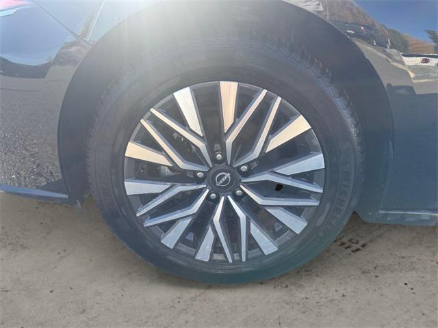 used 2024 Nissan Altima car, priced at $25,488