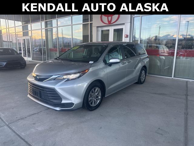 used 2022 Toyota Sienna car, priced at $39,788