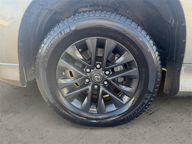 used 2022 Lexus GX 460 car, priced at $53,888
