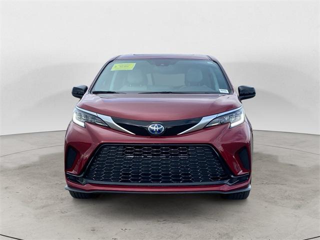 used 2023 Toyota Sienna car, priced at $44,888