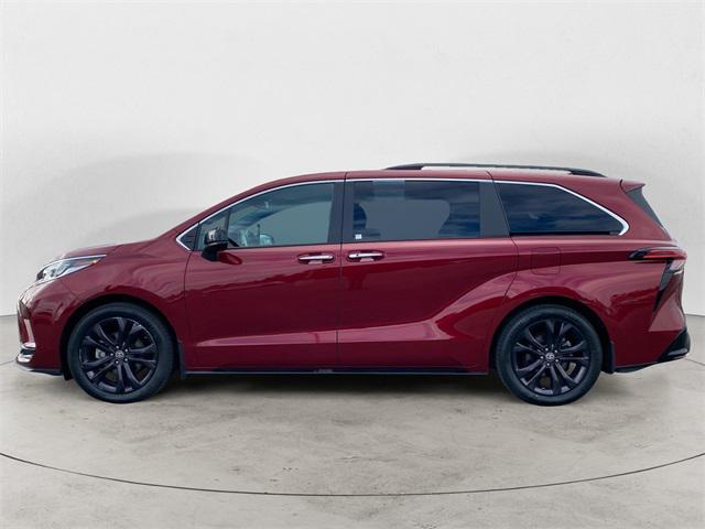 used 2023 Toyota Sienna car, priced at $44,888