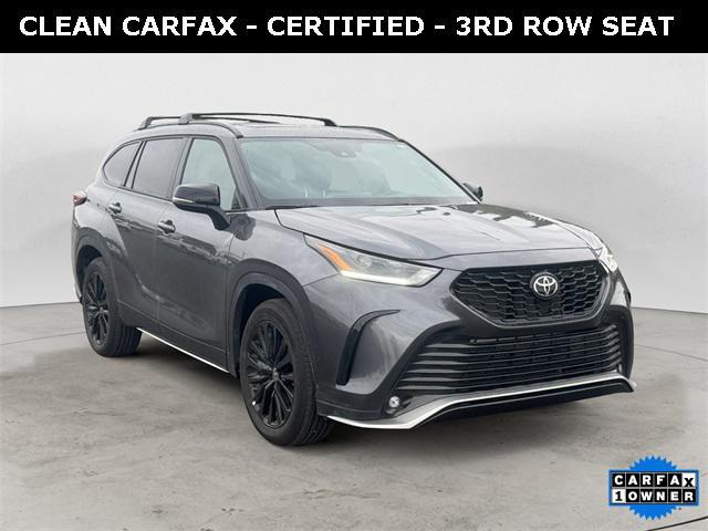 used 2024 Toyota Highlander car, priced at $50,988