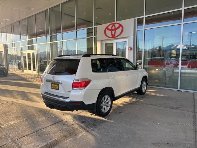 used 2013 Toyota Highlander car, priced at $17,888