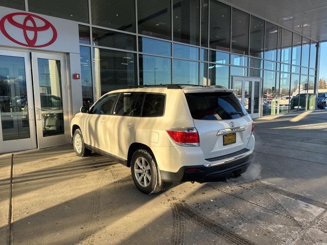 used 2013 Toyota Highlander car, priced at $17,888