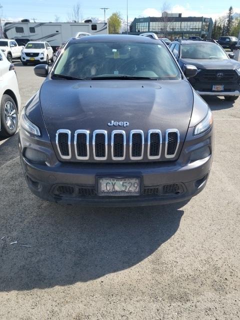used 2014 Jeep Cherokee car, priced at $15,988