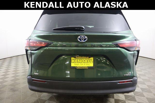 used 2022 Toyota Sienna car, priced at $39,988