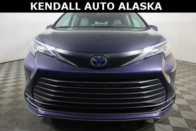 used 2022 Toyota Sienna car, priced at $39,988