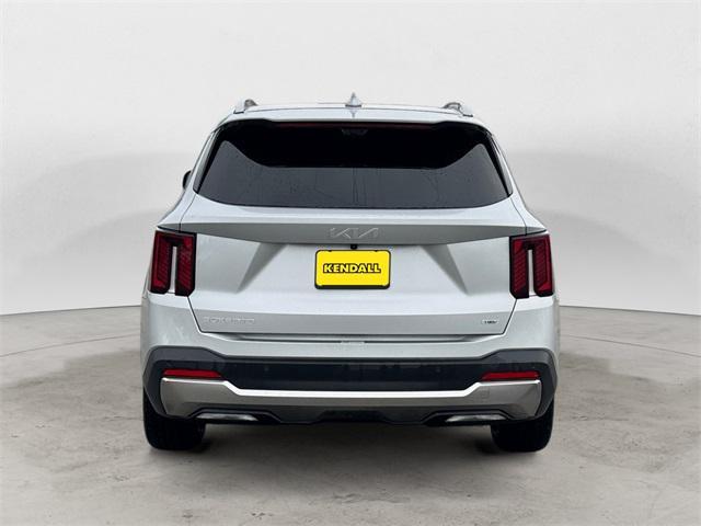 used 2025 Kia Sorento Hybrid car, priced at $39,988