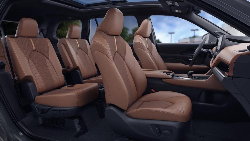 new 2026 Toyota Grand Highlander Hybrid car, priced at $64,348