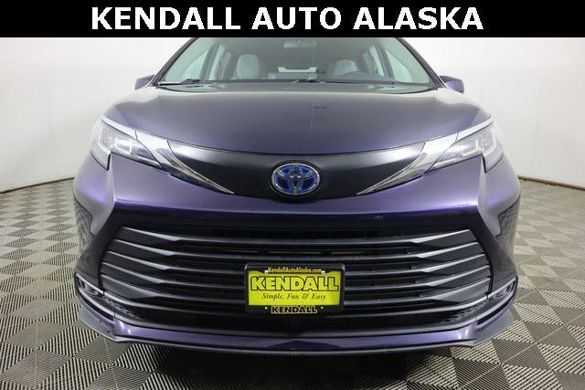 used 2022 Toyota Sienna car, priced at $40,799