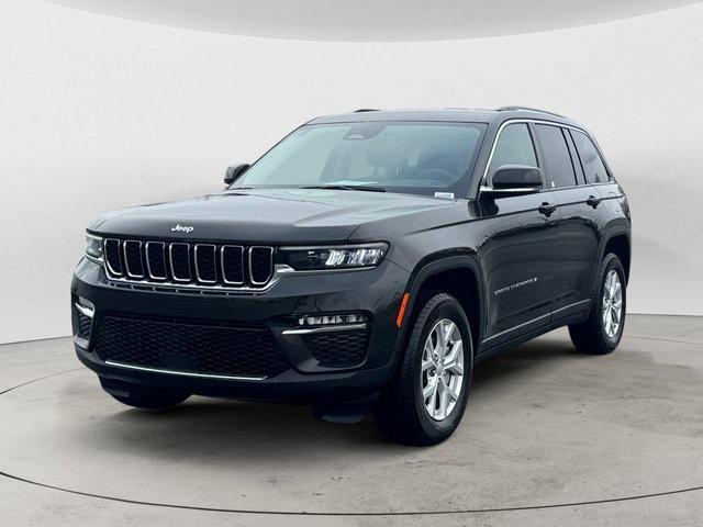 used 2024 Jeep Grand Cherokee car, priced at $44,988
