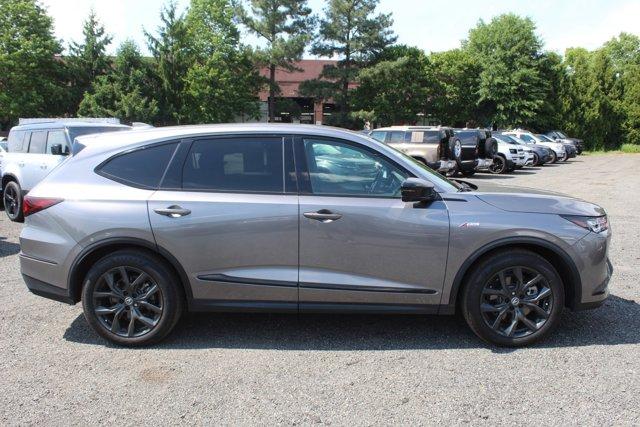 used 2022 Acura MDX car, priced at $41,698